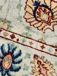 Selra Hand-Knotted Wool & Bamboo Silk Rug - Grey - thumbnail 6