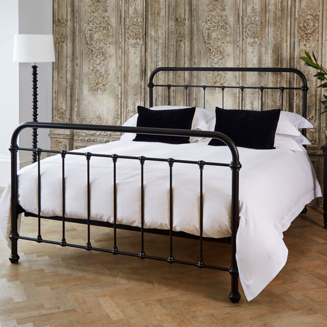 Oliver Bed