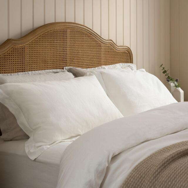 Amelie Oxford Edge Pillowcase Pair