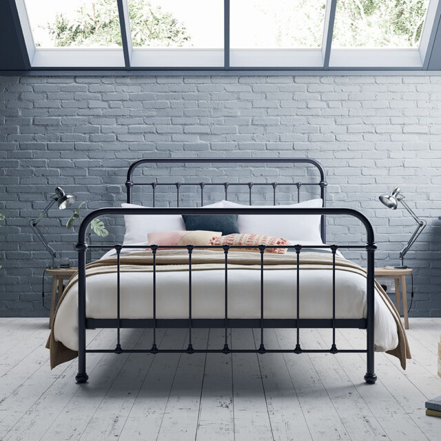 Oliver Bed