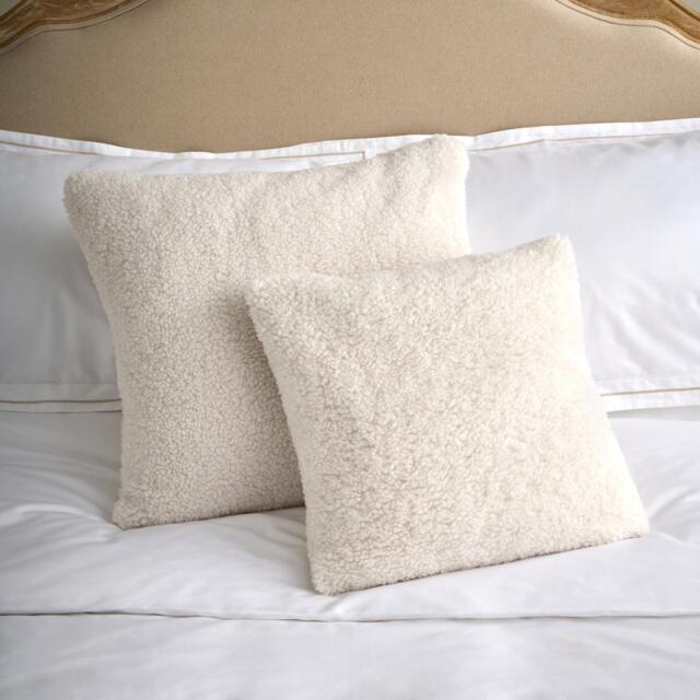 OLANN 45X45 FEATHER CUSHION NATURAL - image 1