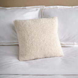 OLANN 45X45 FEATHER CUSHION NATURAL - thumbnail 2