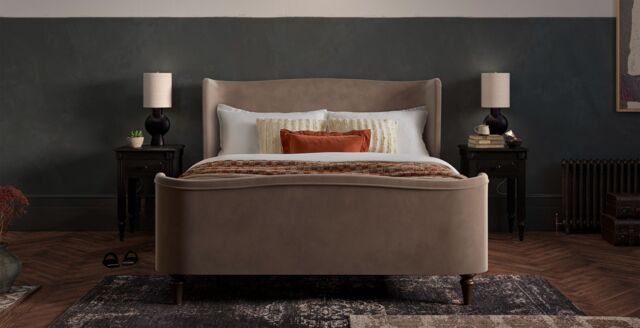 Charlotte Bed