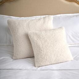 OLANN 45X45 FEATHER CUSHION NATURAL