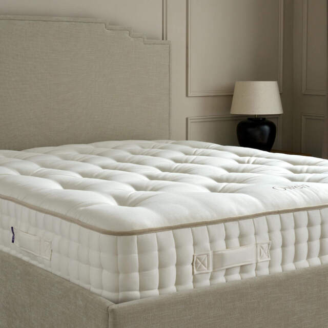 Owen Mattress - image 1