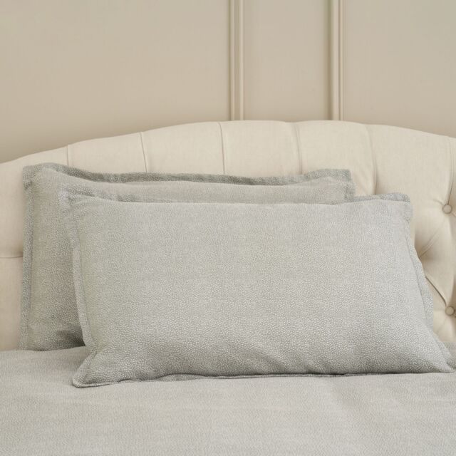 Cotton Collection Soft Jacquard Oxford Pillowcase Pair - image 1