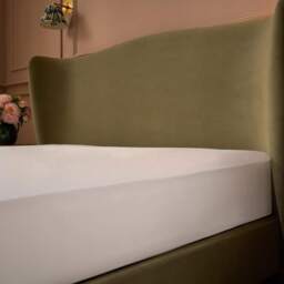 Kensington Extra Deep Fitted Sheet - thumbnail 1