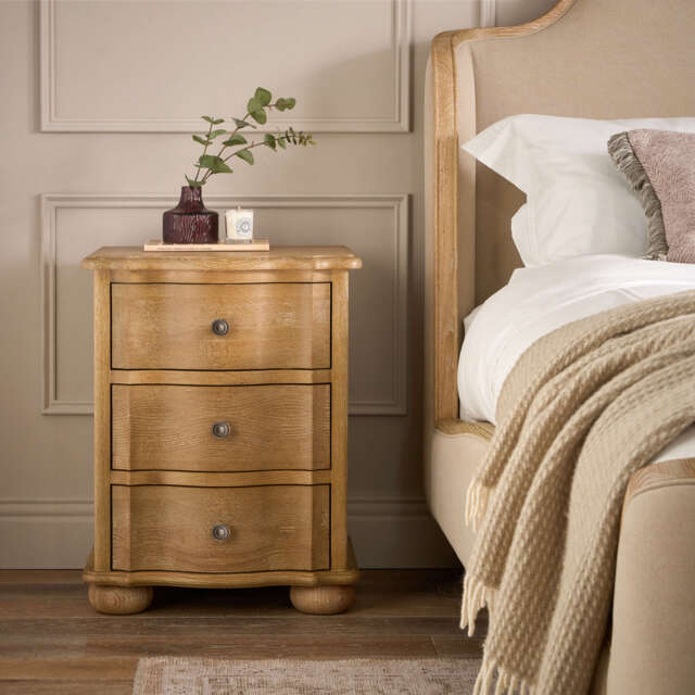 Aureum Bedside - image 1