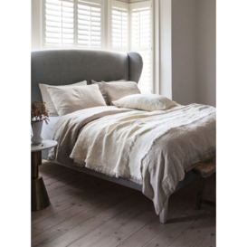 Piglet in Bed Linen Fitted Sheet - Size Single Neutral