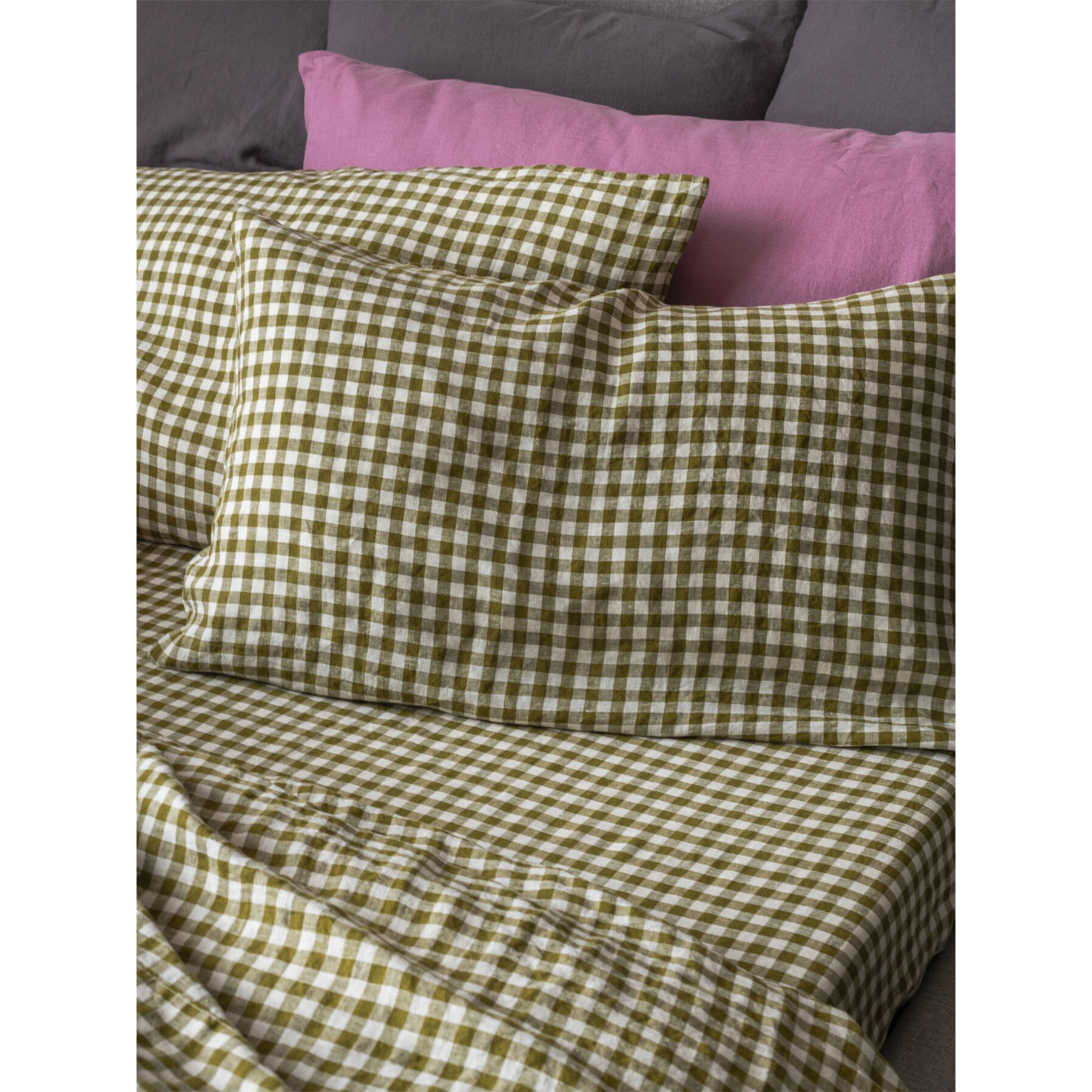 Piglet in Bed Gingham Linen Pillowcases (pair) - Size Square Green - image 1