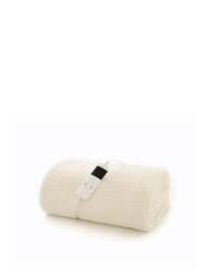 Deyongs Sandringham Faux Fur Heated Throw Comfort Collection in Cream - thumbnail 1
