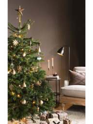 Nkuku Mbata Medium Brass Candlestick in Antique Brass - thumbnail 4