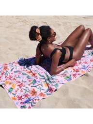 Dock & Bay Large Beach Towel Pink in Pink Paradise - thumbnail 4