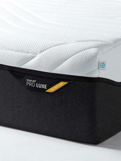 Barker and Stonehouse Pro Luxe King Smartcool Mattress Medium Firm in White