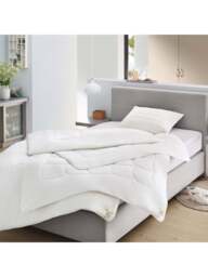 Brinkhaus Blue Aerelle Duvet Warm 11 Tog in White, Cotton/Polyester, Size Super King - thumbnail 4