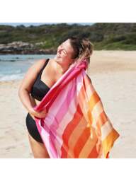Dock & Bay Large Beach Towel Pink in Miami Sorbet - thumbnail 3