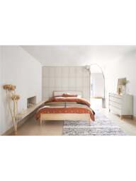 Heal's Lars King Bed Cashmere And Oak in Cream, Polyester, Size 161x215x99 - thumbnail 2