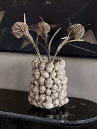 Libra Interiors Acorn Cluster Vase Beige - thumbnail 3