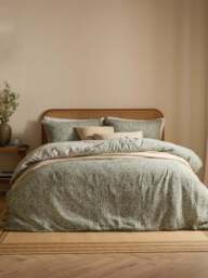 Yard Living Perrie Leaf Pattern Duvet Cover Collection in Forest, Size Single - thumbnail 1