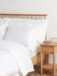 Fenwick at Home Mayfair 1000 Thread Count Pillowcase in White, Cotton, Size Standard - thumbnail 5
