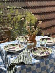 Emma Bridgewater Aubergine And Flowers Medium Pasta Bowl in Purple - thumbnail 2