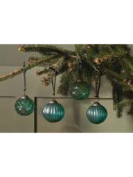 Nkuku Hara Glass Baubles Pack Of 4 in green - thumbnail 3