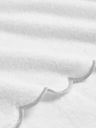 Christy Scallop Edge Towel in Silver, Cotton, Size Bath - thumbnail 2