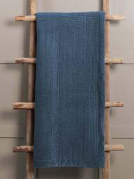 Voyage Haze Velvet Throw in Bluebell, Size 140x220cm - thumbnail 2
