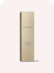 Molton Brown Mesmerising Oudh & Gold Accord Aroma Reeds Refill, Size 150ml - thumbnail 5