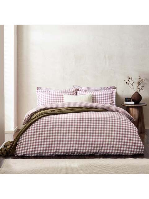 Yard Living Barton Duvet Cover Set in Berry, Size Single - image 1