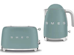 Smeg Klf03 Kettle And Tsf01 Toaster Matte Emerald Green Bundle - thumbnail 2