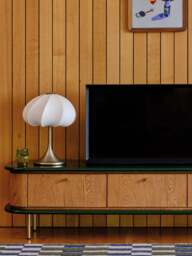 Heal's Malmo Touch Table Lamp Brass in White - thumbnail 2