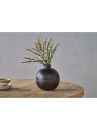 Nkuku Endo Recycled Iron Vase in Black, Size 24cm - thumbnail 3