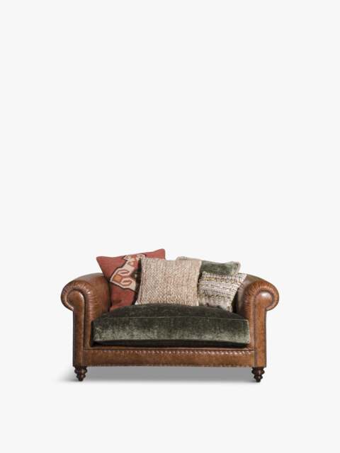 Barker and Stonehouse Tetrad Constable Snuggle Chair in Green
