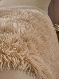 Furn. Rowan Soft-Touch Throw in Natural - thumbnail 3