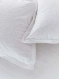 Murmur Bea Cover Set in White, Cotton, Size Double - thumbnail 4