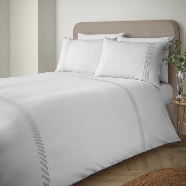 Catherine Lansfield Pintuck Easy Iron Percale Duvet Cover Set - image 1