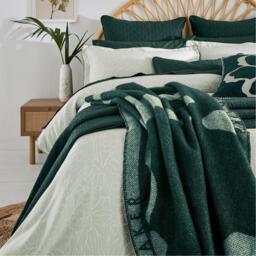 Ted Baker Home Magnolia Pure Wool Throw - thumbnail 3