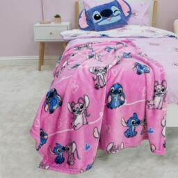 Disney Stitch Lilo & Stitch Chill Rotary Fleece Blanket - thumbnail 2