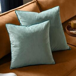 Furn Meridian Velvet Fibre Filled Cushion - thumbnail 4