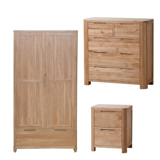 Comfy Living Oak Effect Bedroom Furniture 2 Door Wardrobe