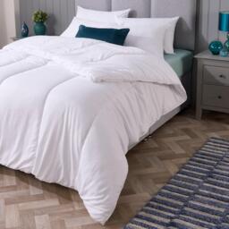 Downland Soft Like Down 7.5 tog Duvet - thumbnail 4