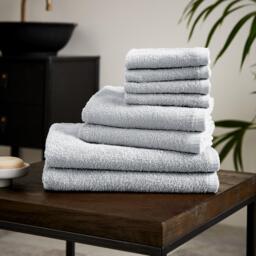 Catherine Lansfield Quick Dry Cotton 8 Piece Towel Set - thumbnail 1