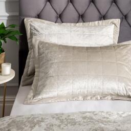 Catherine Lansfield Crushed Velvet Quilted Pillow sham Pair - thumbnail 1