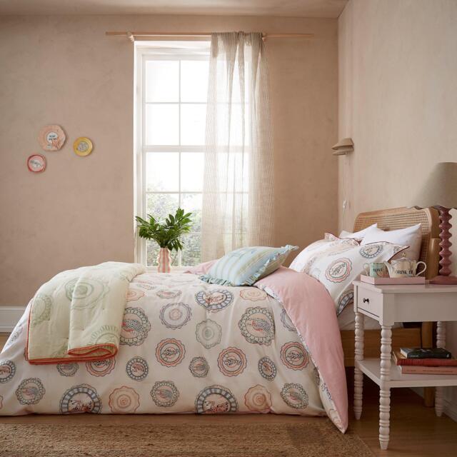 Yvonne Ellen Vintage Plates Duvet Cover Set - image 1