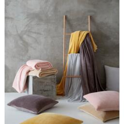 Catherine Lansfield Raschel Velvet Touch Blanket Throw - thumbnail 2
