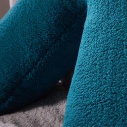 Downland Teddy Fleece V-shape Pillow - thumbnail 3