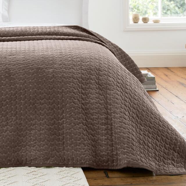 Bianca Attica Velvet Embroidered Bedspread - image 1