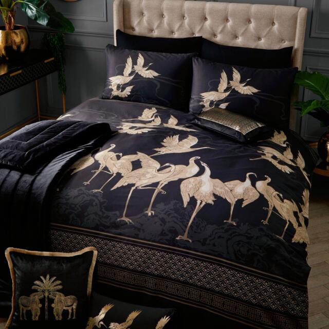 Laurence Llewelyn-Bowen Kireina Pure Cotton Duvet Cover Set Black and Gold - image 1
