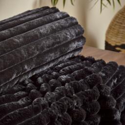 Catherine Lansfield Cosy Ribbed Faux Fur Soft Blanket Throw - thumbnail 2